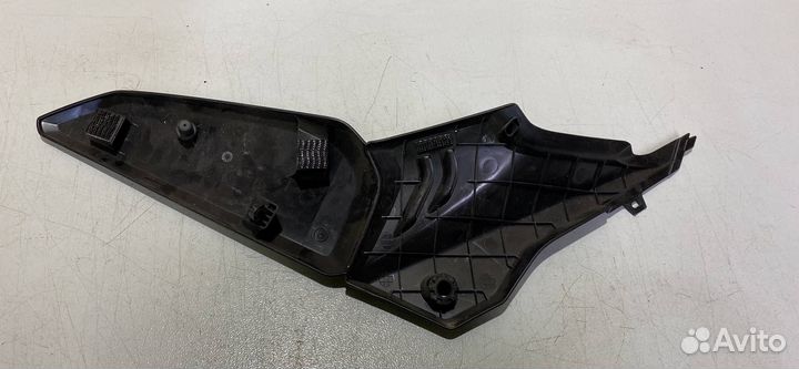 Боковина пластиковая прав. Honda CBR650R 2019