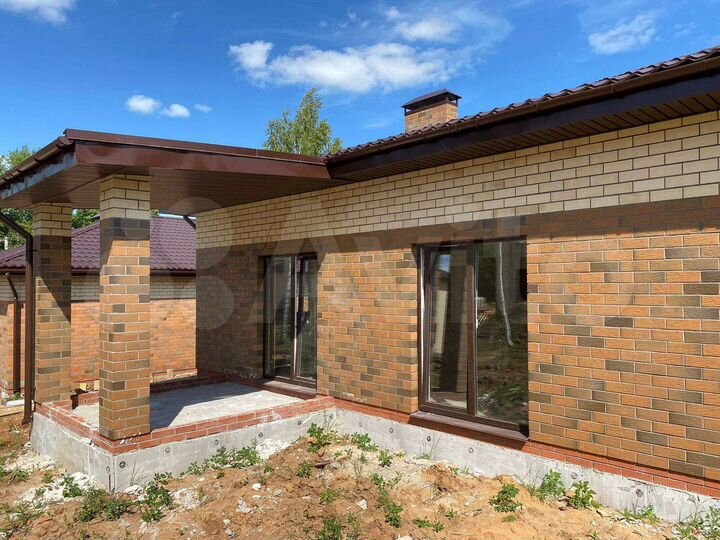 Коттедж 130 м² на участке 10 сот.