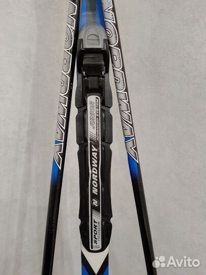 Беговые лыжи