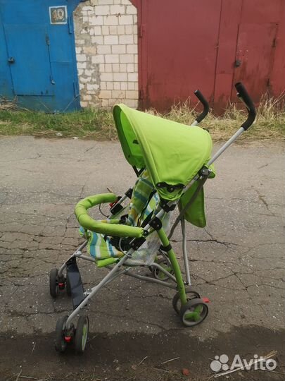 Прогулочная коляска трость