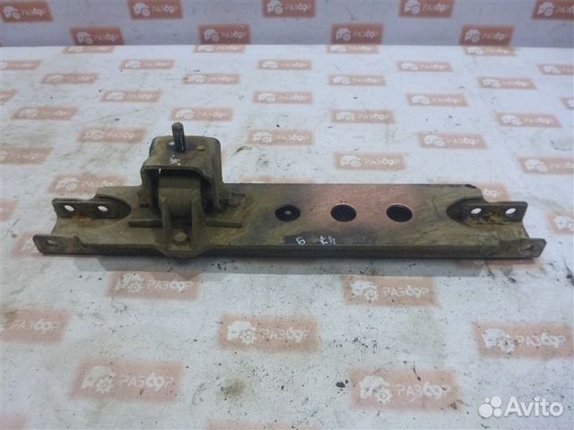 Траверса Mitsubishi Montero Sport K90 6G72 2000