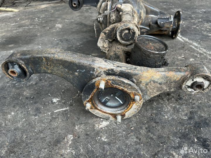 Mitsubishi pajero 3 передний редуктор