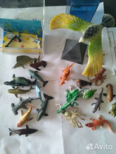 Развивающие игрушки для малышей пакетом