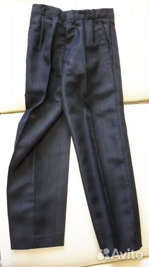 Костюм новый на мальчика10-13лет,размер в описании