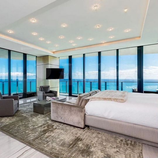 4-к. квартира, 350 м², 27/30 эт.