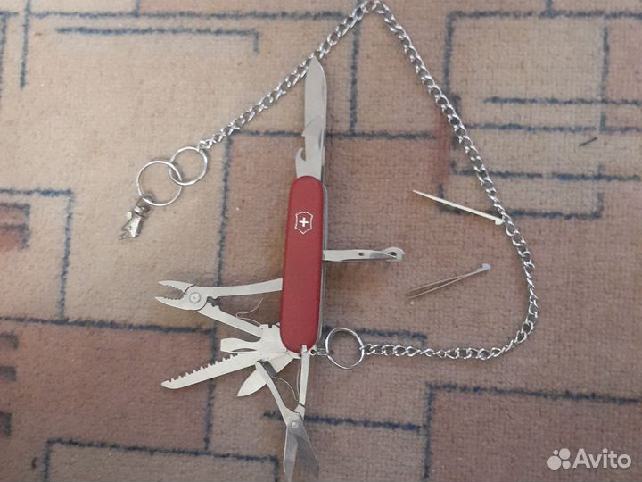 Нож швецарский складной Victorinox маленький