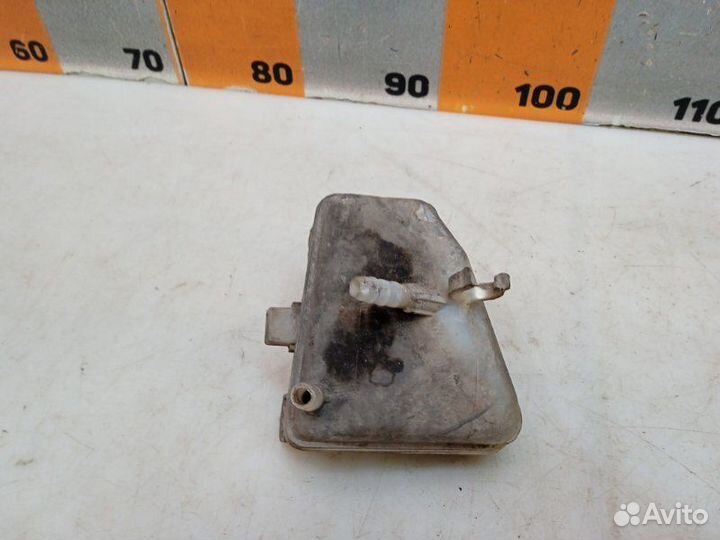 Бачок главного тормозного цилиндра Ford Focus 1