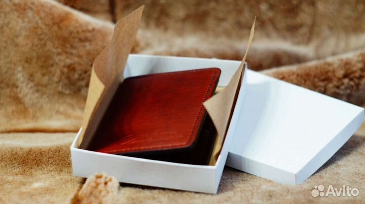 Обложка на паспорт. Кожа