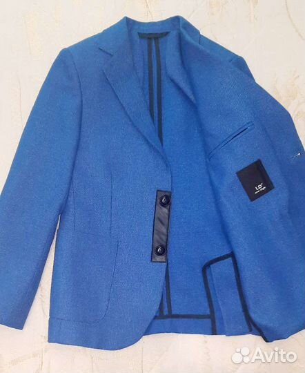 Пиджак для мальчика 128-134 рост