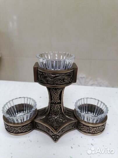 Подсвечник 