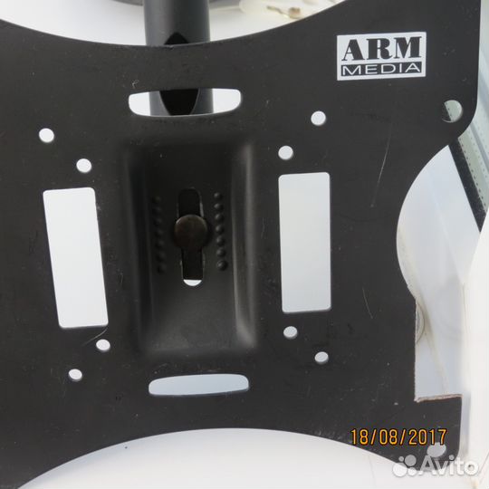 Кроншейн для телевизора