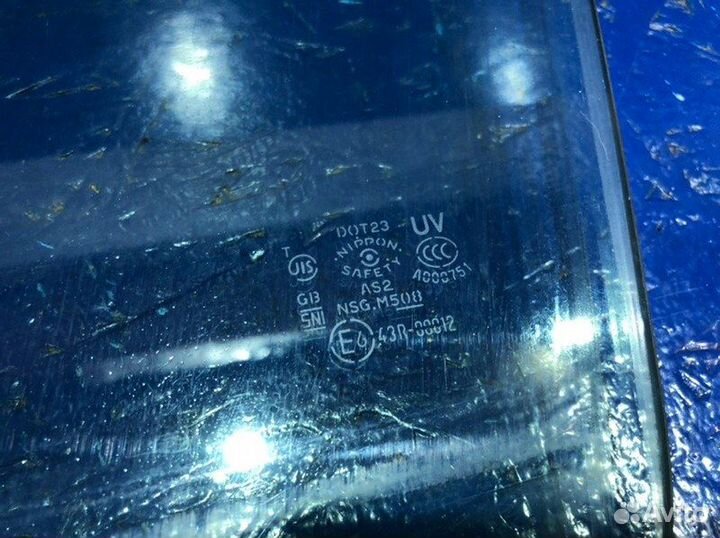 Стекло двери переднее левое Infiniti Q50 V37 274AE