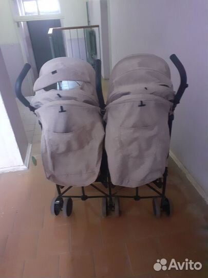 Прогулочная коляска для двойни или погодок