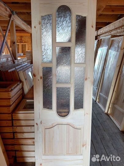 Дверь для бани из сосны