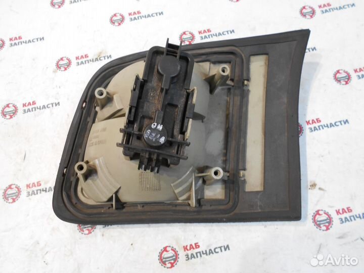 Фонарь задний левый Opel Omega седан