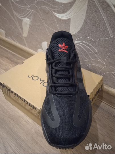 Кроссовки мужские. Размер 40 41