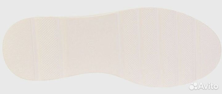 Дерби женские