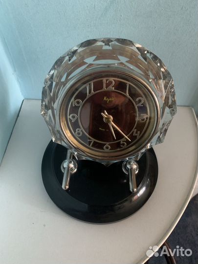 Часы настольные СССР Маяк