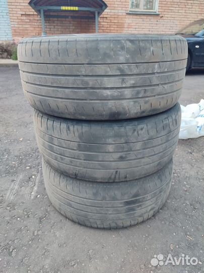 Nexen N'Fera SU1 215/50 R17 95V