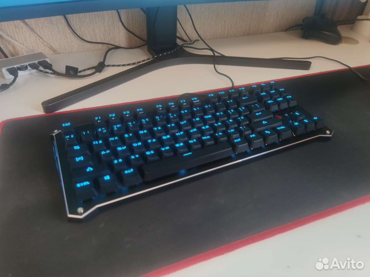 Механическая клавиатура Bloody B930