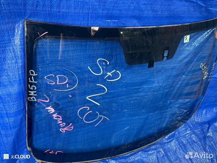 Лобовое стекло на mazda axela BM2AP, BM2AS, BM2FP