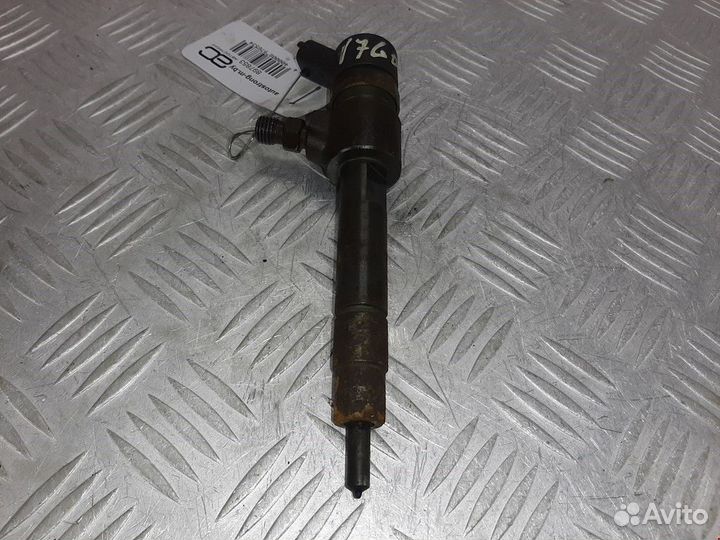 Форсунка Saab 9-3 2 2007 93190429