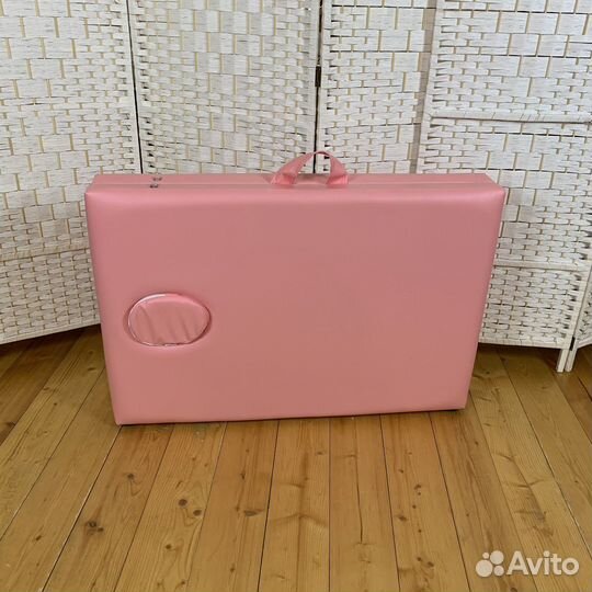 Массажная кушетка