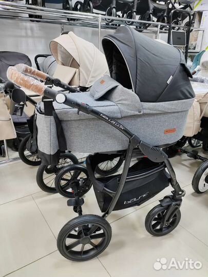 Коляска 3в1 Riko Basic Bella Lux