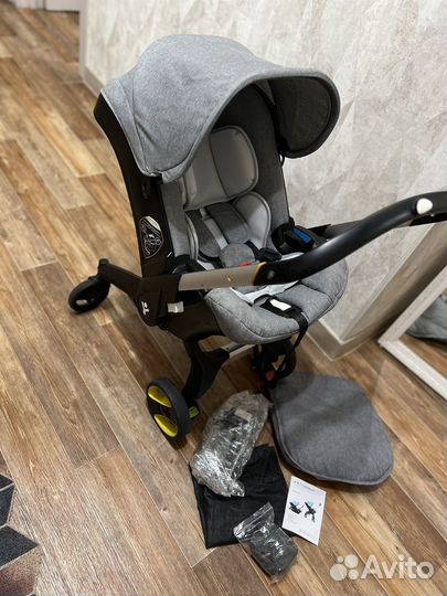 Коляска автолюлька