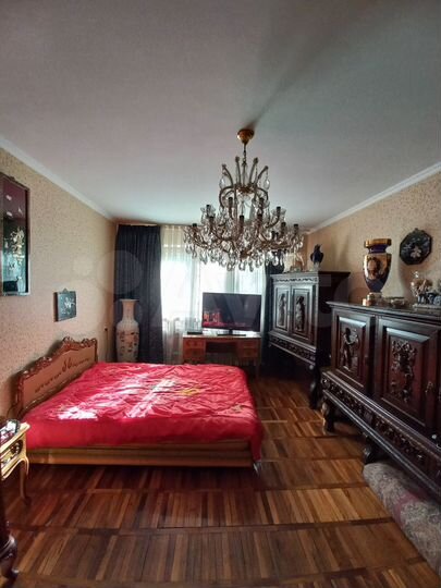 3-к. квартира, 75 м², 1/9 эт.