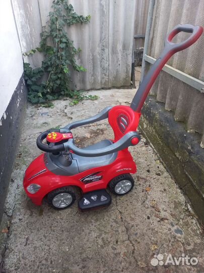 Детская машинка каталка