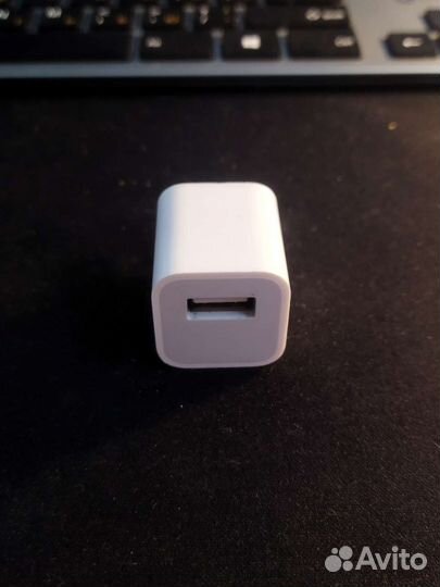 Оригинальное зарядное устройство apple европейская