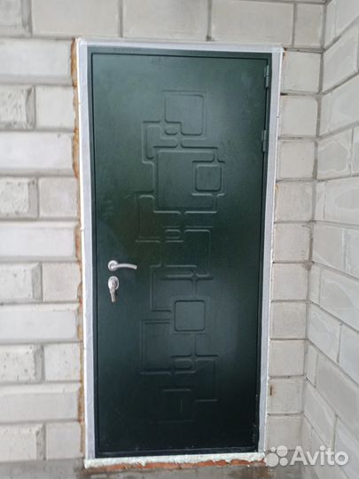 Дверь в частный дом на заказ