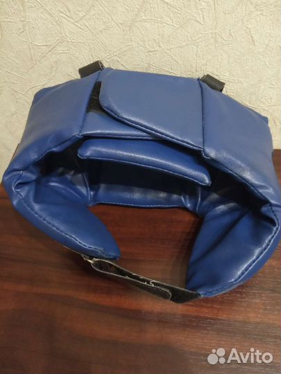 Шлем для единоборств