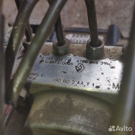 Блок ABS (насос) Nissan Almera G15