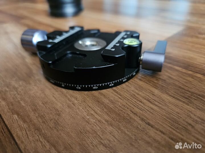 Панорамнная площадка для штативной головки