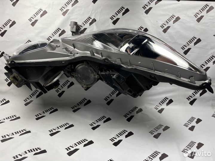 Фара правая Lexus GS