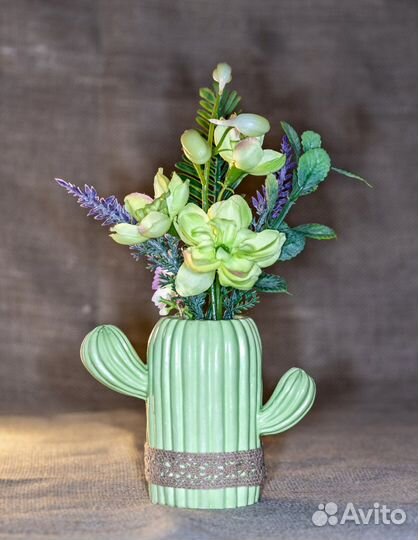 Ваза декоративная кактус с цветами, карандашница