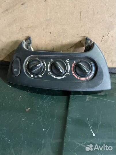 Блок управления отопителем renault megane