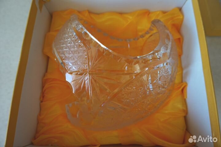 Отличный подарок на новый год Новая ваза