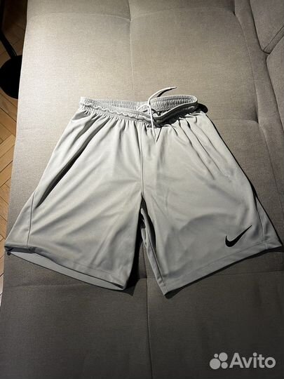 Шорты футбольные Nike