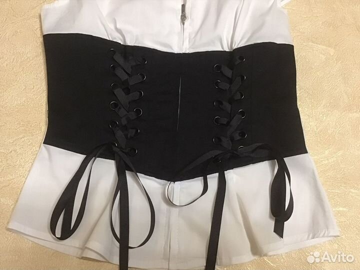 Блузка школьная для девочки р 140 новая