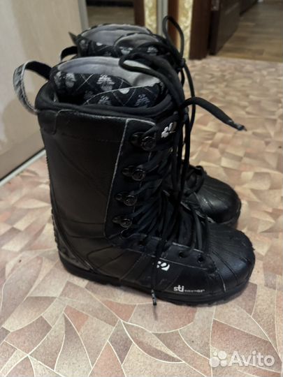 Сноубордические ботинки 46-47