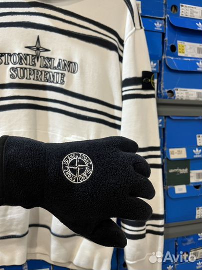 Перчатки Stone Island