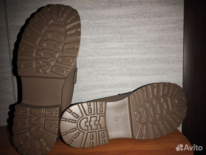 Туфли женские