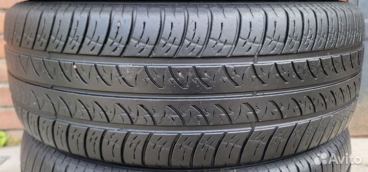 Cooper CS4 Touring 235/60 R17