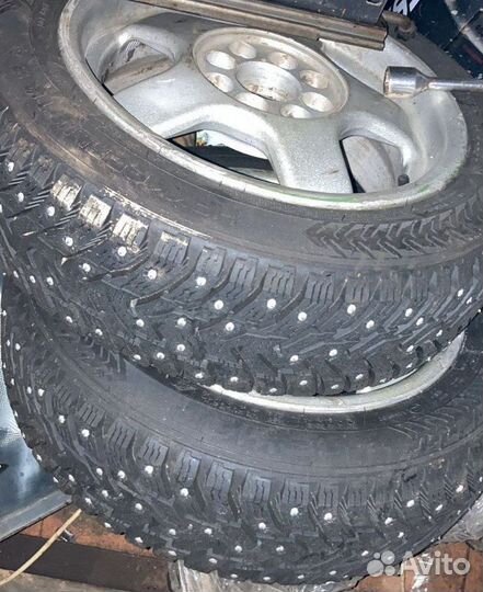 Nokian Tyres Hakkapeliitta 8 155/65 R14