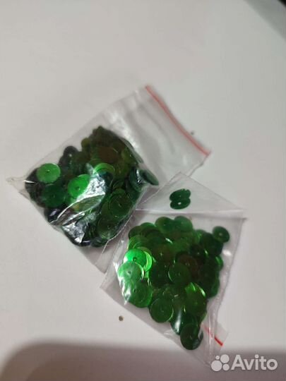 Пайетки зеленые