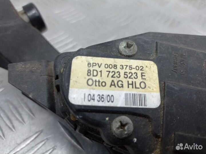 Педаль газа для Audi A6 C5 Allroad 8D1723523E