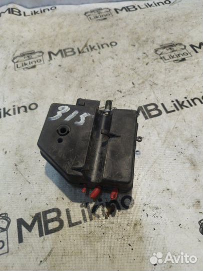 Плюсовая клемма Mercedes Gl X164